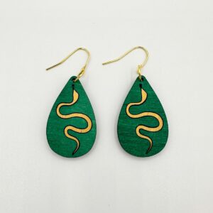 Käärme-korvakorut (useita värejä)