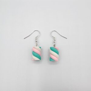 Vaahtokarkki-korvikset (useita värejä)