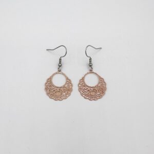 Metalliset punos-korvikset